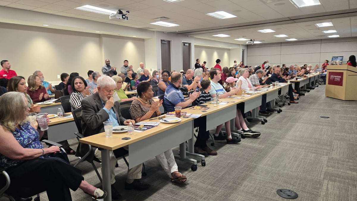 Room of attendees 